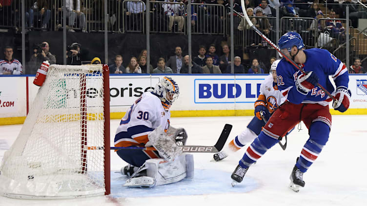 New York Islanders v New York Rangers