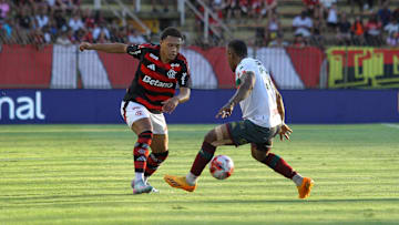 Flamengo estreou com empate diante da Portuguesa-RJ