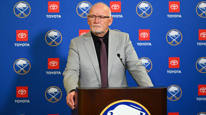 Buffalo Sabres head coach Lindy Ruff