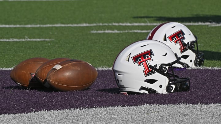 Adidas football helmet logo outlet
