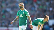 Marco Friedl muss die Werder-Abwehr auf Schalke anführen