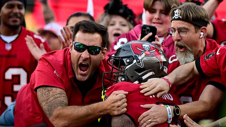 Tampa Bay Buccaneers can only laugh at the New Orleans Saints passing on Shedeur Sanders.