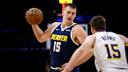 Los Lakers enviarían una interesante oferta a los Nuggets para adquirir a Nikola Jokic