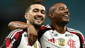 Arrascaeta foi o melhor em campo na vitória sobre o Grêmio