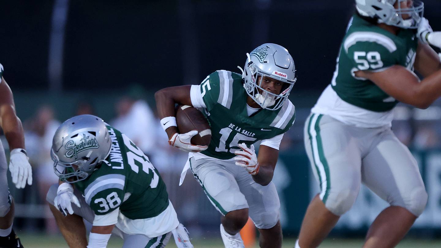 De La Salle High School football team on cool trip to London to take on