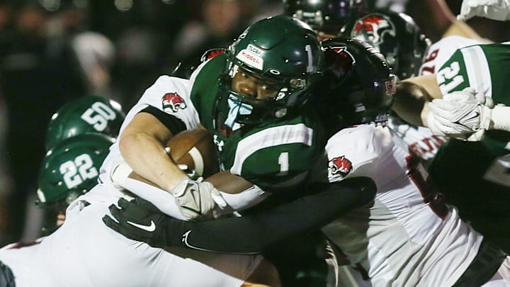 Pella's Emmanuel Diers is nominated for athlete of the week in Iowa following his performance in the state football semifinals.