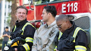 9-1-1 -ÒWannabesÓ - Things get messy for the 118 following a massive pipe explosion. Meanwhile, Athena investigates the brutal beating of a man found behind a grocery store, and BobbyÕs working relationship with Brad from ÒHOT SHOTSÓ just got a little more intimate. THURSDAY, NOV. 21 (8:00-9:00 p.m. EST) on ABC. (Disney/Ray Mickshaw) 
CALLUM BLUE, RYAN GUZMAN, AISHA HINDS