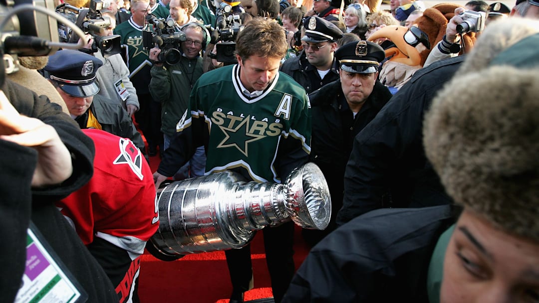 Dallas Stars Cup Reunion All-Star Plaza