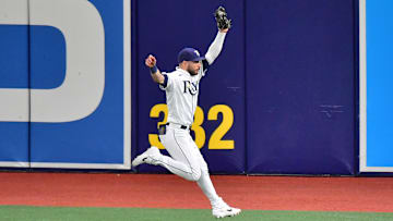 Kevin Kiermaier es reconocido por su defensa en la MLB 