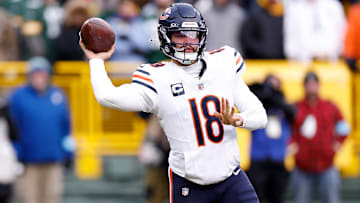 Chicago Bears v Green Bay Packers