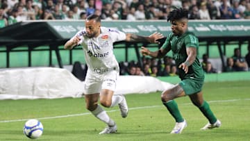 O Santos confirmou o acesso à Série A em jogo contra o Coritiba no ano passado