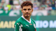 Raphael Veiga pode reforçar o time do Palmeiras neste fim de semana