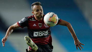 Renê é o mais novo reforço do Internacional para a temporada; clube já anunciou 12 novos nomes para 2022. 