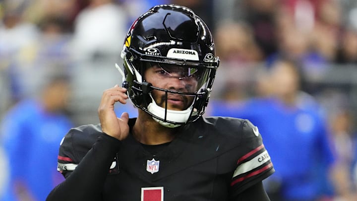 Arizona Cardinals quarterback Kyler Murray (1) against the Los Angeles Rams in the second half at State Farm Stadium in Glendale on Nov. 26, 2023.