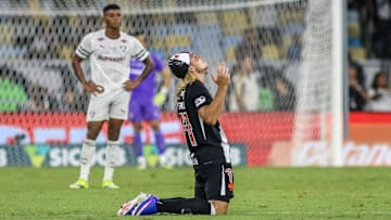 Vasco vence o Fluminense e ganha posições no Brasileirão