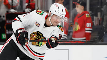 Chicago Blackhawks v Boston Bruins