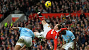 Avec cette bicyclette, Wayne Rooney offre la victoire à Manchester United. 