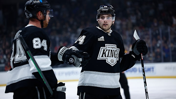 Chicago Blackhawks v Los Angeles Kings