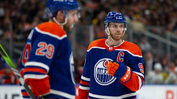 Boston Bruins v Edmonton Oilers