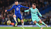 Chelsea ainda mantém esperança de título, mas distância é grande