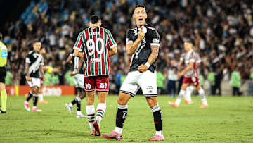Vasco vence primeiro clássico e abre vantagem na semi da Copa do Brasil Vasco vence primeiro clássico e abre vantagem na semi da Copa do Brasil