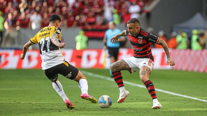 Everton Cebolinha, em Flamengo x Criciúma