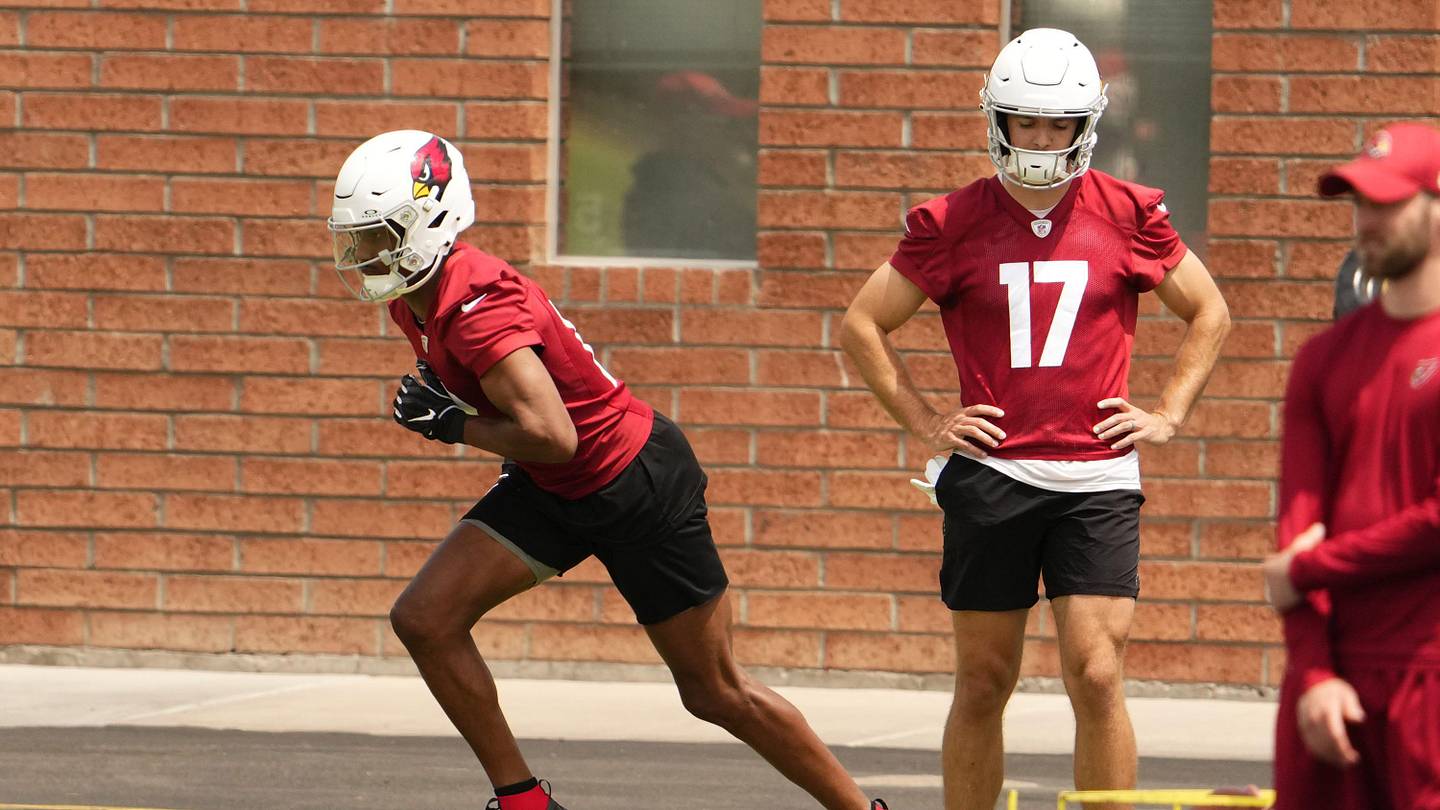Zay Jones, Arizona Cardinals Ready for 'Explosive' Partnership - Vimarsana News