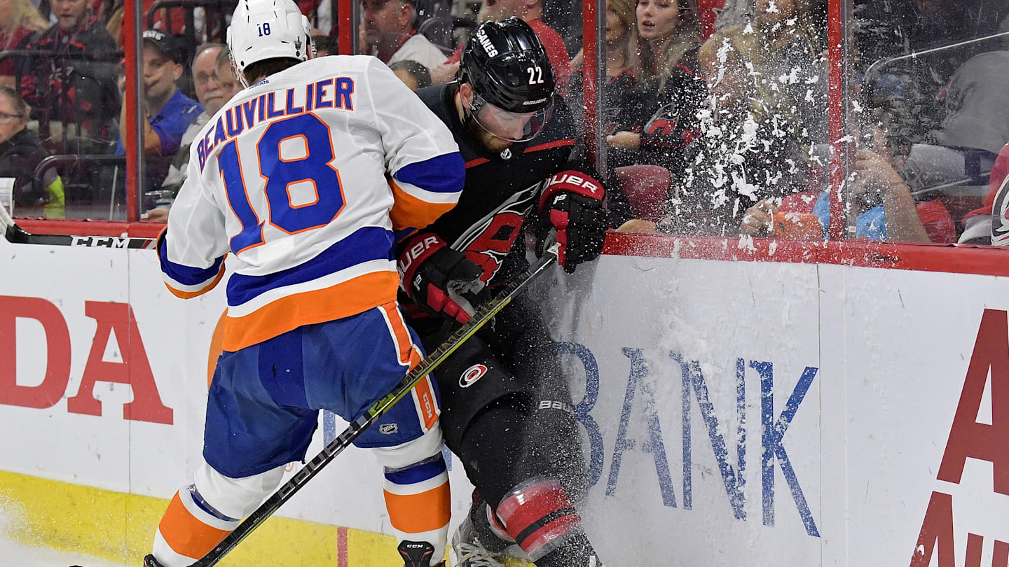 Game Preview NY Islanders vs Carolina Hurricanes