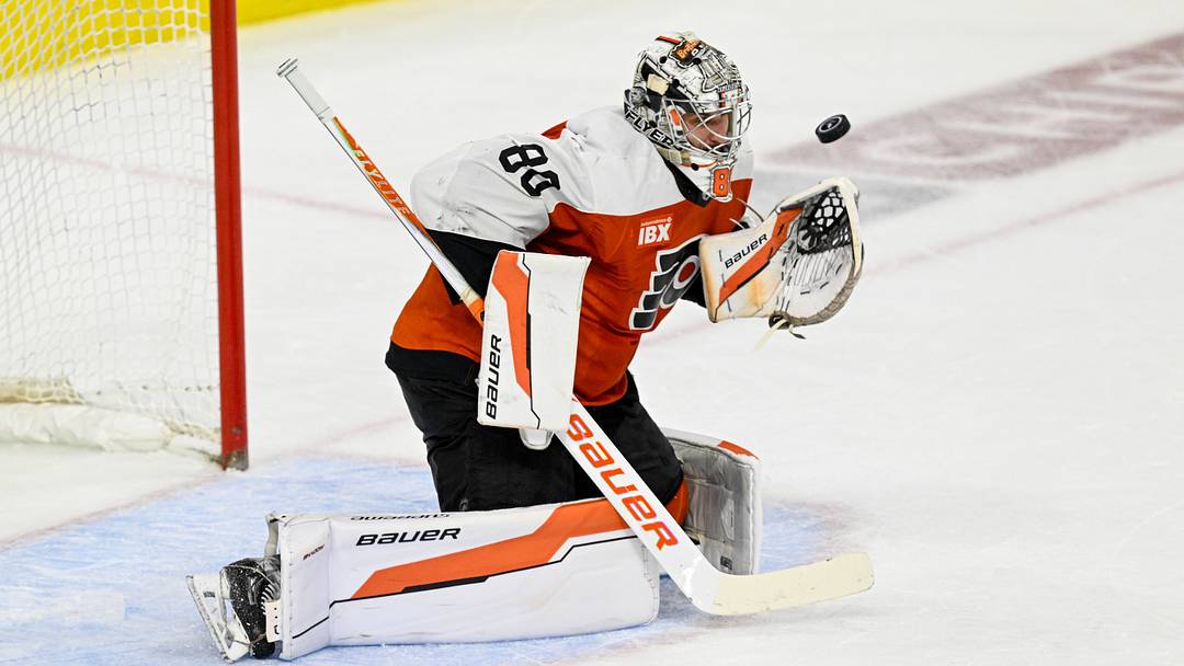 PHILADELPHIA , PA - MAY 09: Philadelphia Flyers goaltender Dan Vladar #80 makes a save during game four of the NHL Stanley Cup Playoffs Second Round between the Philadelphia Flyers and the Carolina Hurricanes on May 7th, 2026 at the Xfinity Mobile Arena in Philadelphia, PA. (Photo by Terence Lewis/Icon Sportswire via Getty Images)