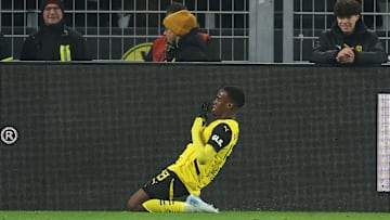 Jamie Gittens jubelt für den BVB - aber wohl nicht mehr lange