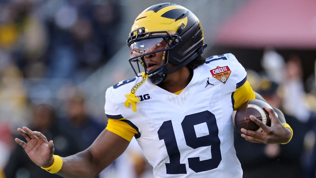 Bryce Underwood, 2025 Cheez-It Citrus Bowl - Texas v Michigan