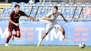 Francesco Camarda in azione con la maglia del Milan
