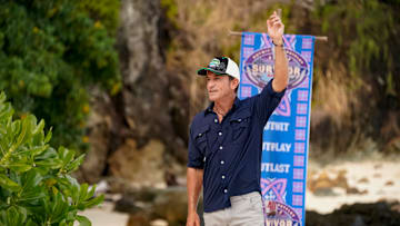 Executive Producer Jeff Probst returns to host SURVIVOR: WINNERS AT WAR when the Emmy Award-winning series returns for its 40th season, with a special 2-hour premiere, Wednesday, Feb. 12 (8:00-10 PM, ET/PT) on the CBS Television Network. Photo: Robert Voets/CBS Entertainment ©2019 CBS Broadcasting, Inc. All Rights Reserved.