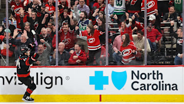 Tampa Bay Lightning s v Carolina Hurricanes