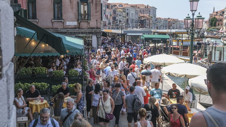 UNESCO Recommends Venice For Endangered Heritage List