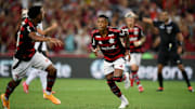 Bruno Henrique marcou o primeiro gol do Flamengo no Clássico dos Milhões