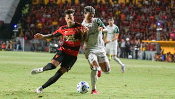 Palmeiras venceu o Sport por 2 a 1