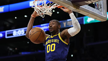 Golden State Warriors v Los Angeles Lakers