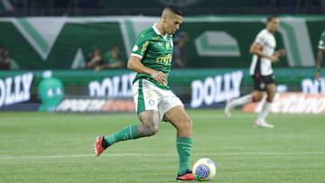 Naves tem contrato até 2028 com o Palmeiras