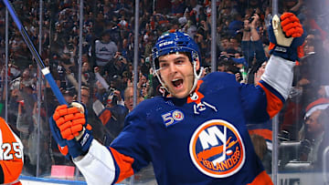 Philadelphia Flyers v New York Islanders