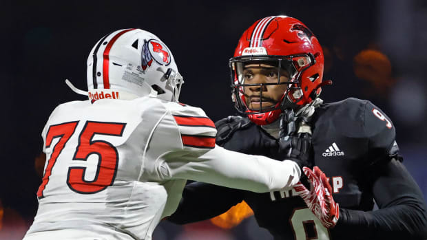 Imhotep Charter's Zahir Mathis looks to make a play in the PIAA Class 5A state championship game against Peters Township.