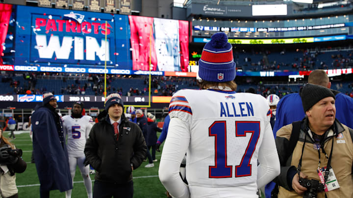 Buffalo Bills v New England Patriots