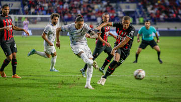 Liverpool v AC Milan - 2022 Dubai Super Cup Final