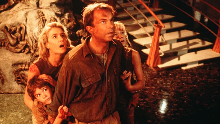 JURASSIC PARK - Why celebrate the spookiest time of the year for only 13 nights when you can celebrate for 31!? Freeform has expanded their annual Halloween programming event to "31 Nights of Halloween" bringing more thrills and chills to the entire month. From Oct. 1, the network will be invaded by everyoneÕs favorite witches, a murderous barber, out of control dinosaurs and everything else that goes bump in the night. (Universal & Amblin/Murray Close)
JOSEPH MAZZELLO, LAURA DERN, SAM