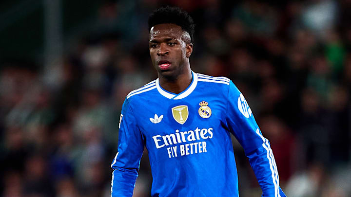Vinicius Junior joue moins avec le Real Madrid.