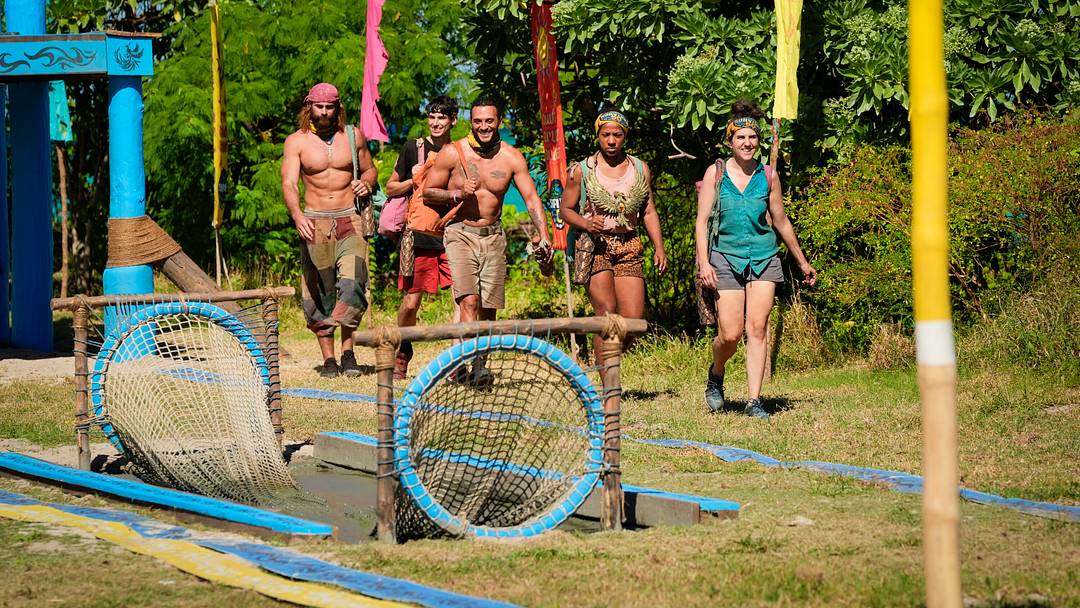 “Reverse the Curse” – Back from tribal, tensions rise following the exit of a particularly historic player. The final five immunity challenge ends in a showdown and features one of the closest finishes the show has ever seen. Jeff reveals the outcomes of the remaining in-game fan votes and how they impact the final stage of the competition. Then, one castaway will be crowned Sole Survivor and awarded the $2 million prize, during the three-hour live season finale, on SURVIVOR 50, Wednesday, May
