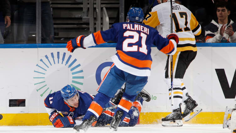 Pittsburgh Penguins v New York Islanders