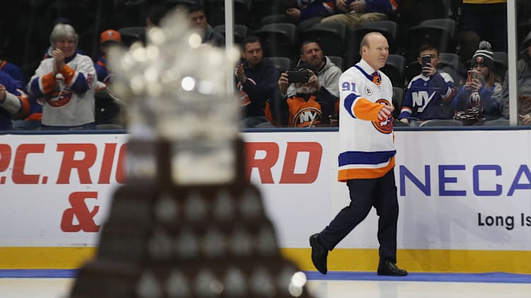 Boston Bruins v New York Islanders