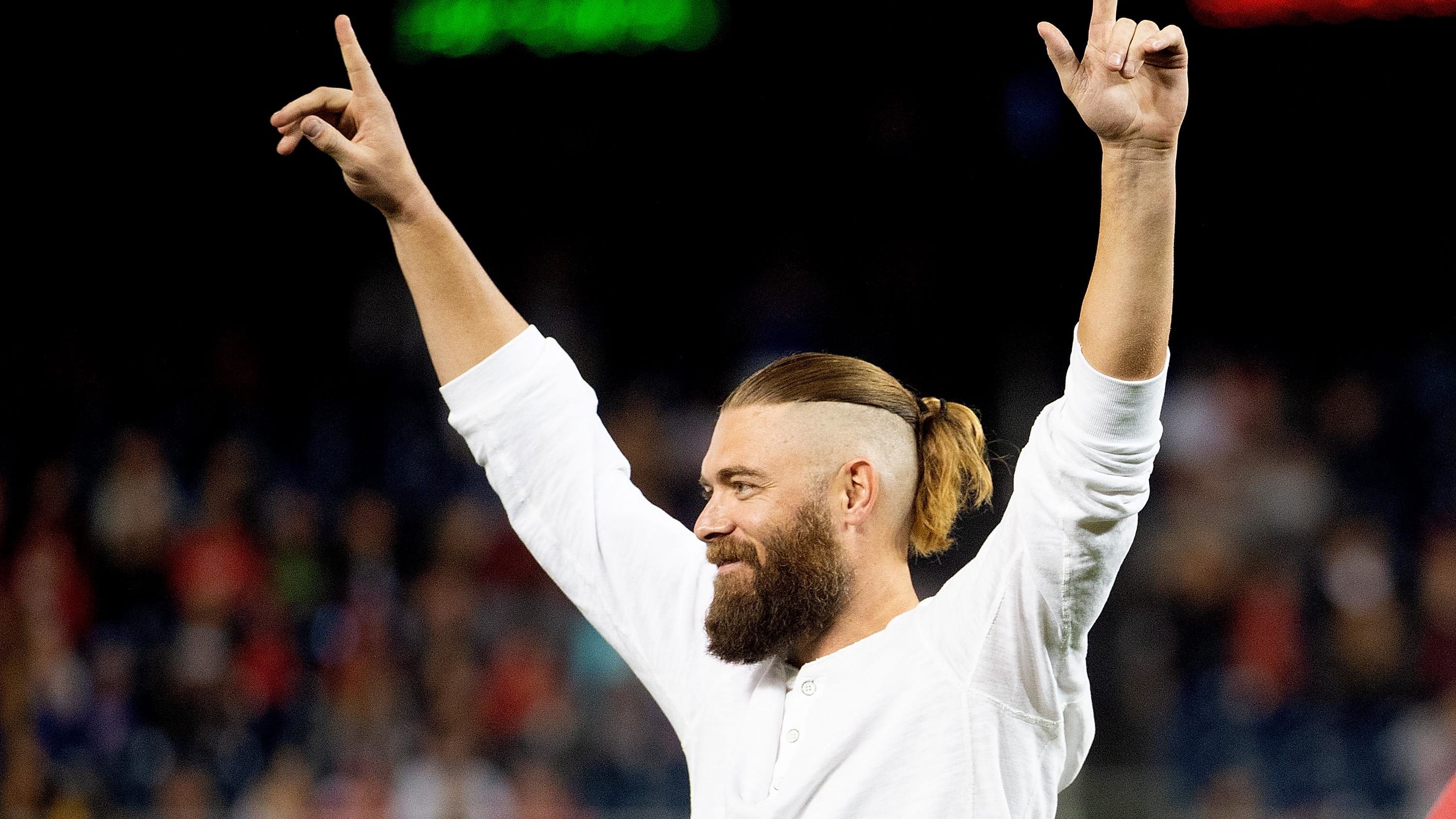 Sep 8, 2018; Washington, DC, USA; Jayson Werth walks onto the field for the  pregame ceremony.