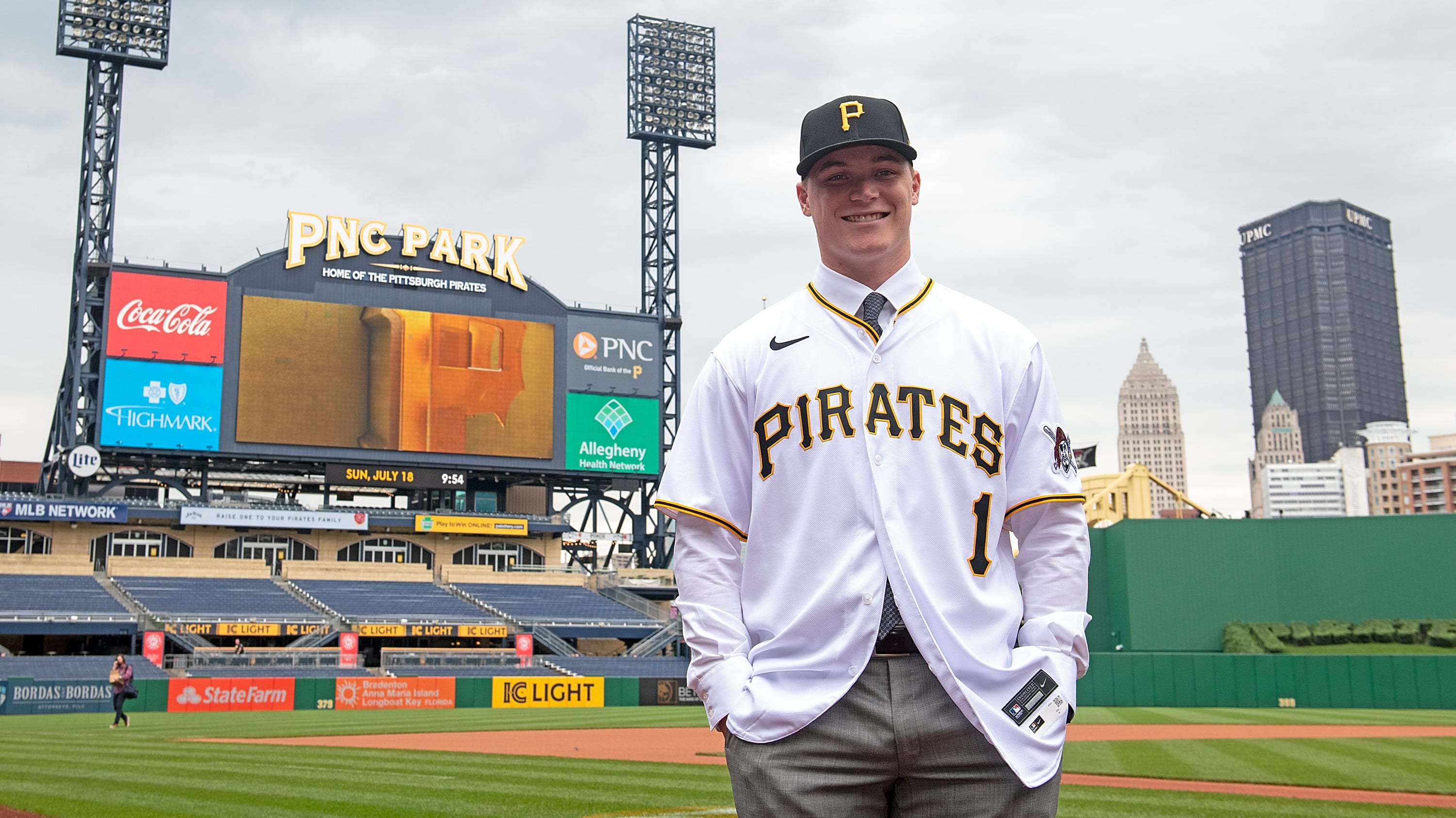 REPORT: Pittsburgh Pirates to Promote Henry Davis to the Majors